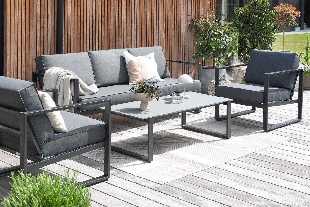 Zahradní lounge sety - sleva až 50 %