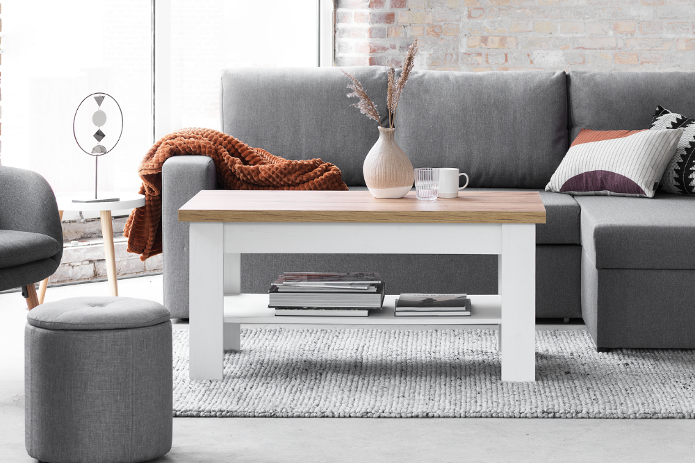 Konferenční stolky: sleva až 50 %