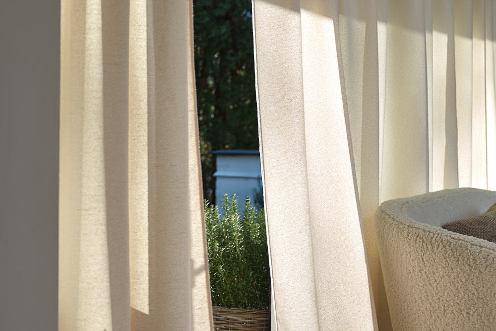 Záclony a závěsy - sleva až 60 %