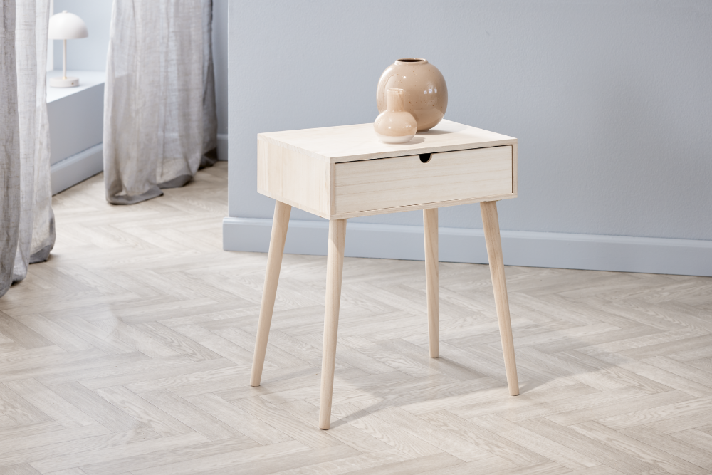 Noční stolky: Sleva až 50 %