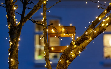 9 rad jak na pěkné a bezpečné venkovní vánoční osvětlení