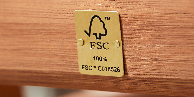 FSC logo na zahradním lehátku KAMSTRUP