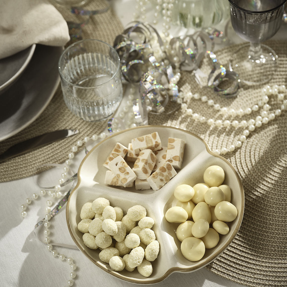 Miska JENSEN Dělená servírovací miska s občerstvením