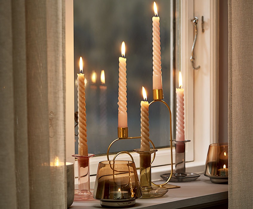 Dekorativní svíčky a svícny