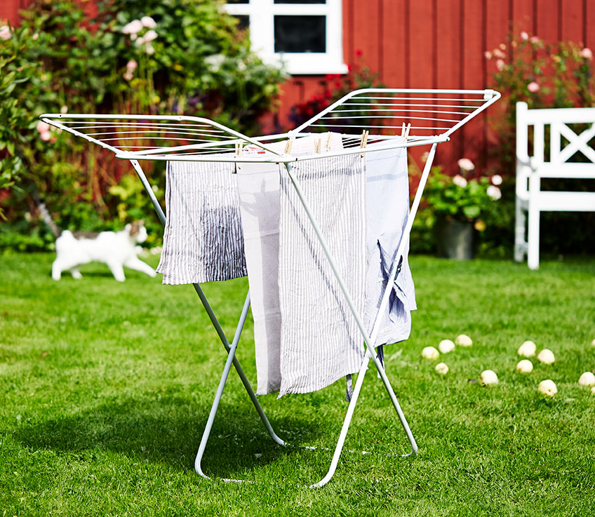 Sušte prádlo venku